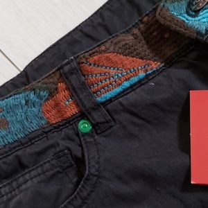 Nwt Oilily Bermuda shorts euro sz 38